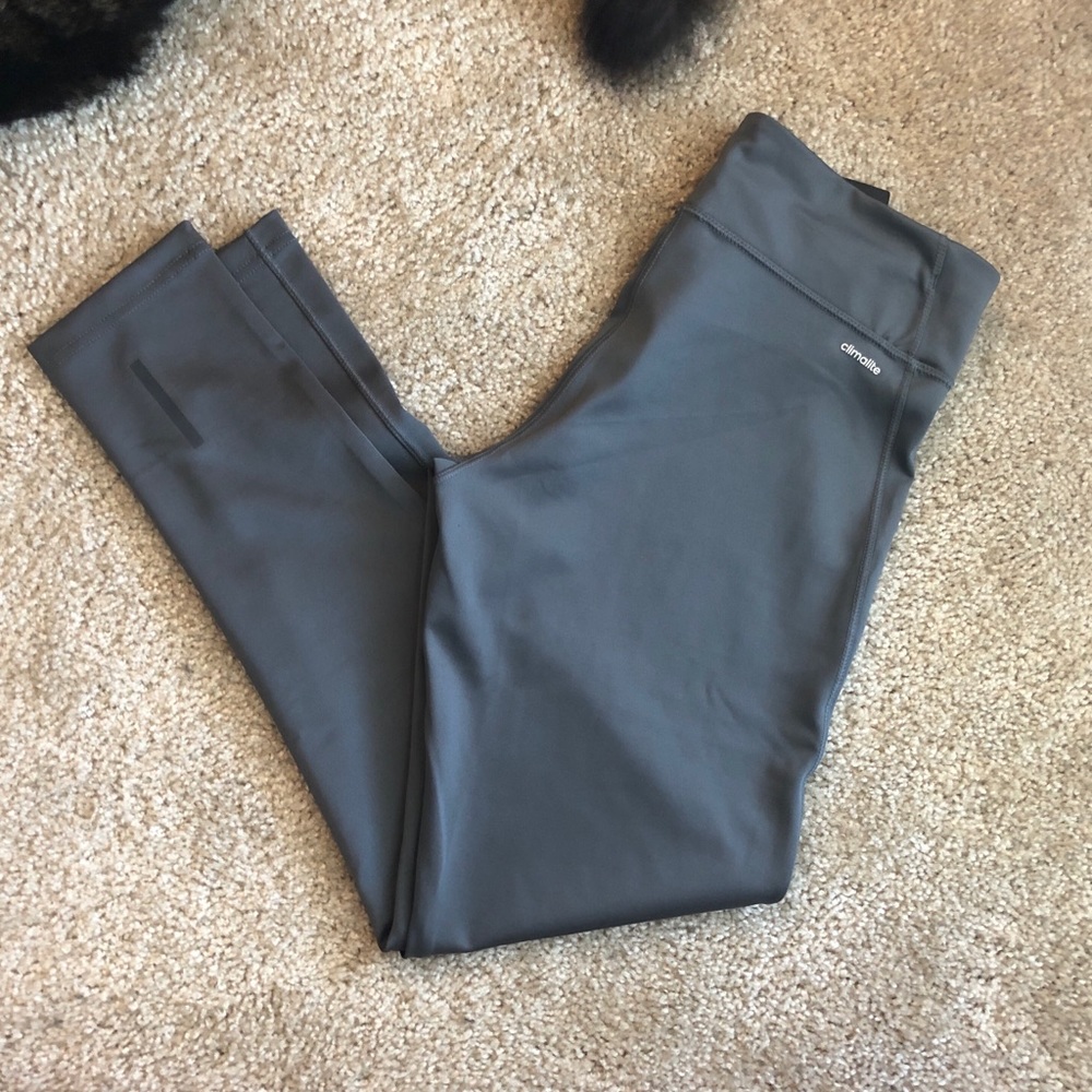 NWT Adidas capri legging